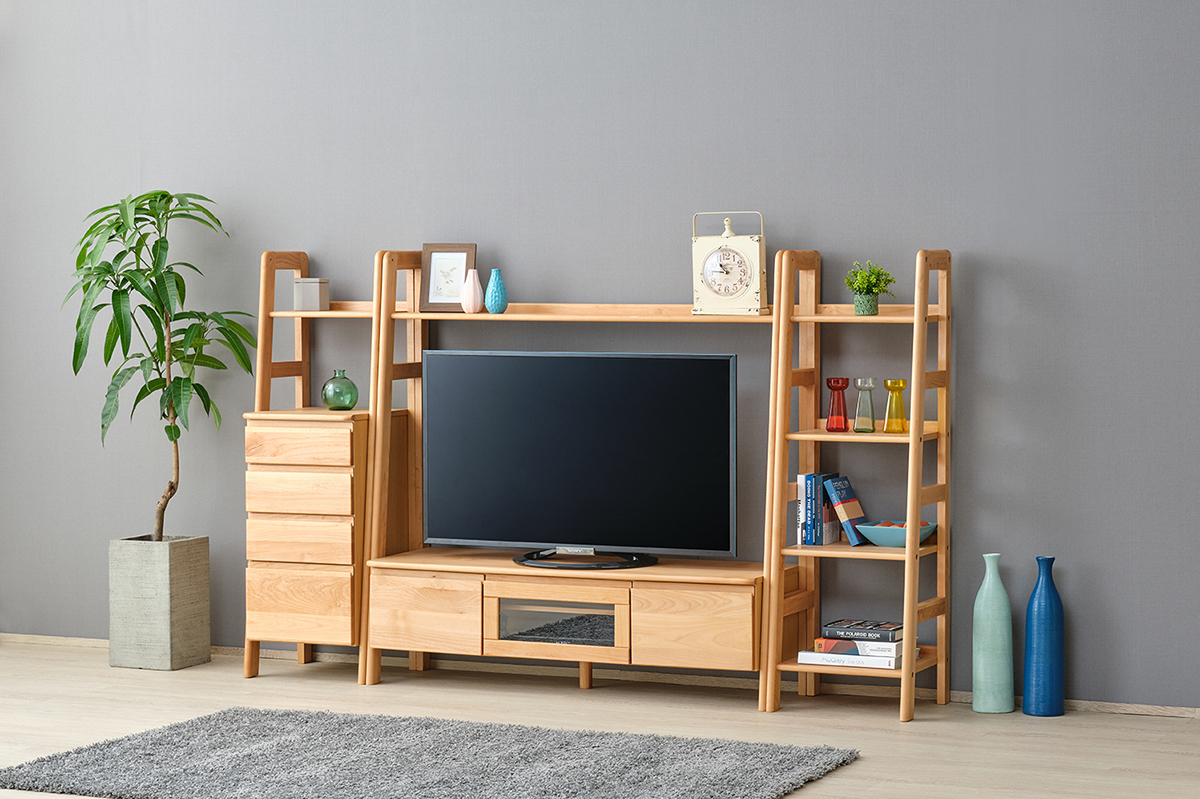 ホリデーシーズンに向けて。天然木家具で作る、おもてなしの空間