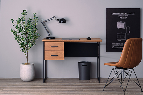 GIRA DESK 100 (RO-V-NBR)